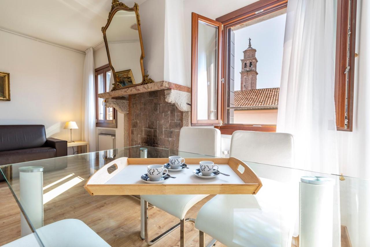 Ca' Dei Carmini Apartamento *